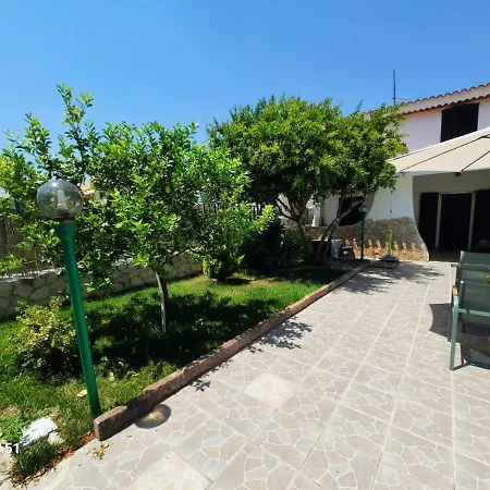 Holiday home Il Melograno